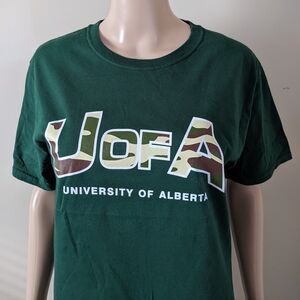 University of Alberta Green T-Shirt, Size Small